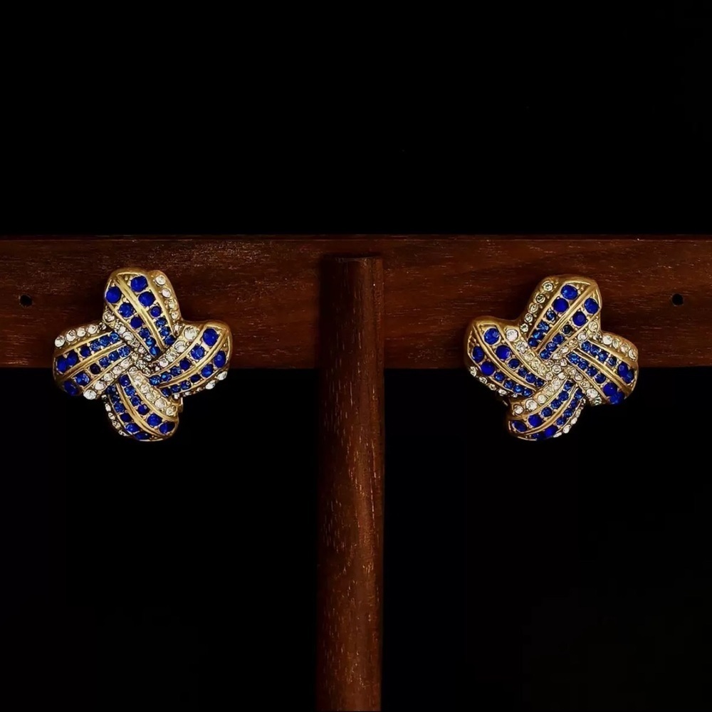 Cubic Zirconia Statement Stud Earrings – Blue & Clear Crystals ✨ - Picture 6 of 11